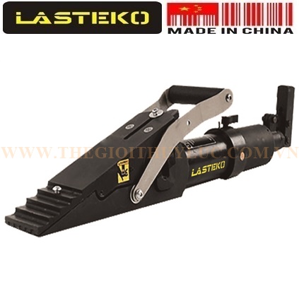 N&ecirc;m thủy lực 18 tấn LW-18