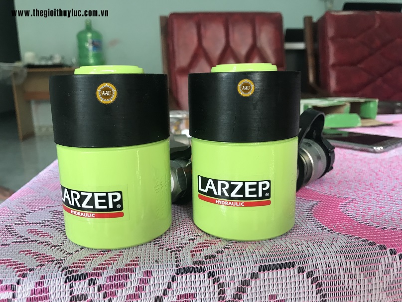 kichthuyluc5tan, kichthuyluclarzep, kichthuylucsm00502, hydraulicclinersm00502, thegioithuyluc.com.vn,