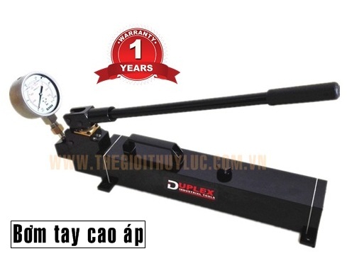 Bơm tay thủy lực 2.2 l&iacute;t 2800 bar
